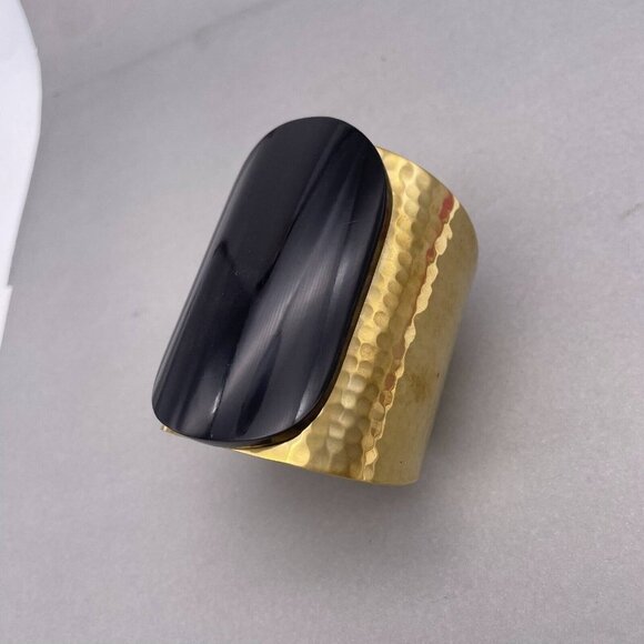 Bisjoux Solid Brass Handmade Hammered Textured Wide Tahiti Cuff Bracelet - Picture 8 of 9